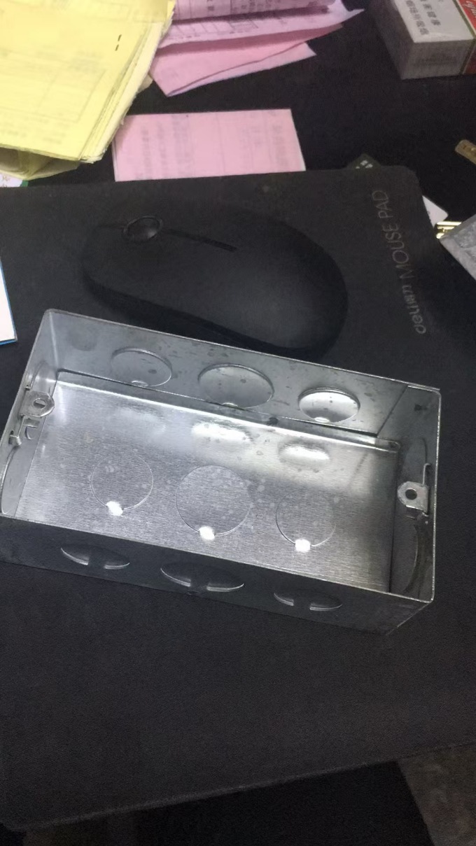 成都146線盒